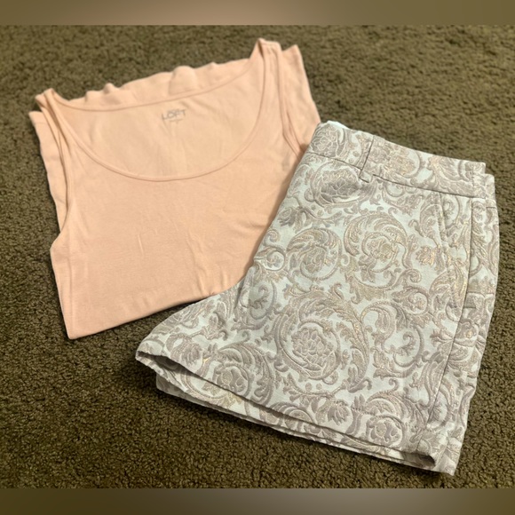 ANN TAYLOR LOFT shorts and sweater set - Picture 6 of 7